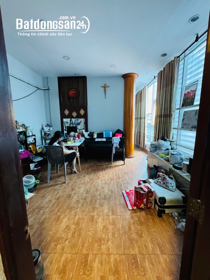 Bán nhà Đường Lạc Long Quân, Phường Tân Hòa (Q Tân Bình cũ), Hồ Chí Minh
