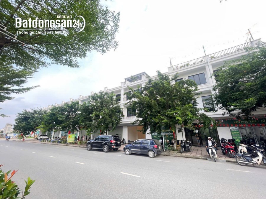 Bán nhà mặt tiền KĐT Phù Khê, Đường Nguyễn Văn Cừ 