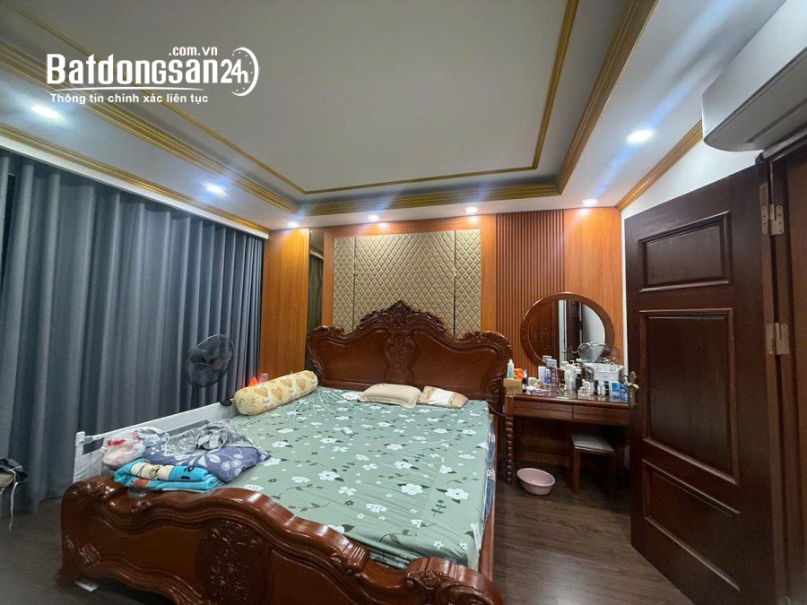 BÁN NHÀ HOÀNG QUỐC VIỆT 91 M2 = 22 TỶ – 5 TẦNG - MT 5,6M  – HAI THOÁNG – ĐƯỜNG OTO ĐỖ