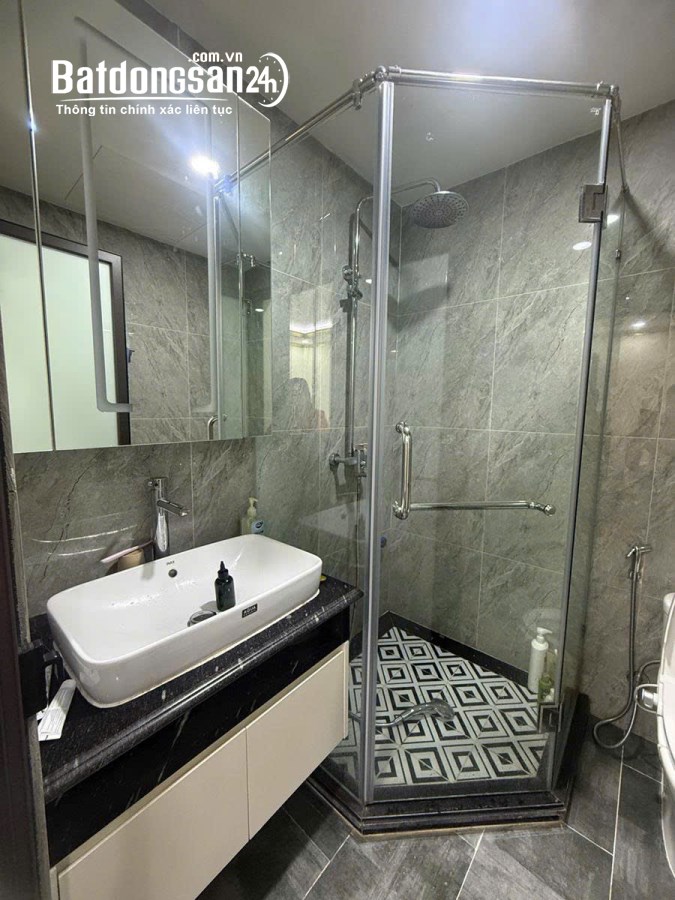 BÁN NHÀ HOÀNG QUỐC VIỆT 91 M2 = 22 TỶ – 5 TẦNG - MT 5,6M  – HAI THOÁNG – ĐƯỜNG OTO ĐỖ