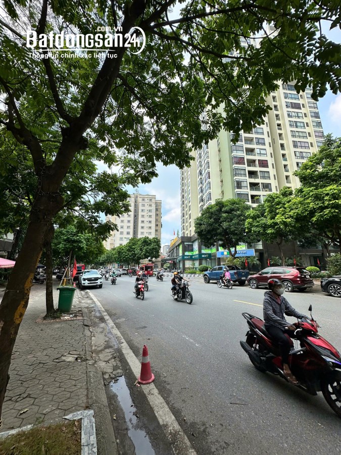 Cho thuê nhà mặt phố Vũ Phạm Hàm, Cầu Giấy 150m x 4T THANG MÁY giá 80 triệu