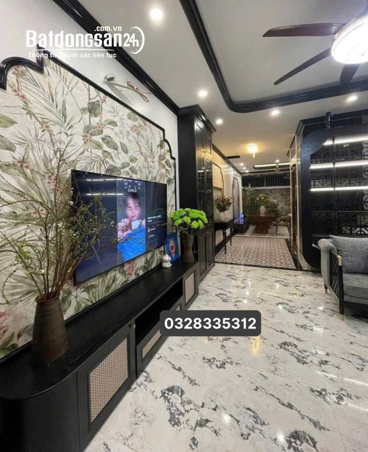 NHÀ 5 TẦNG, DÂN XÂY 50m2 THANG MÁY, LAI XÁ, GẦN QL32- Ô TÔ TRÁNH - VỈA HÈ - KINH DOAN