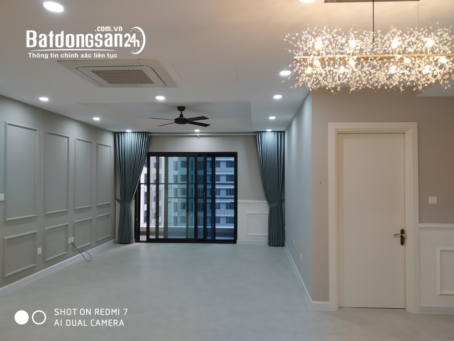 Chính chủ bán căn hộ Vimeco Nguyễn Chánh 96m², 2PN, nội thất cao cấp