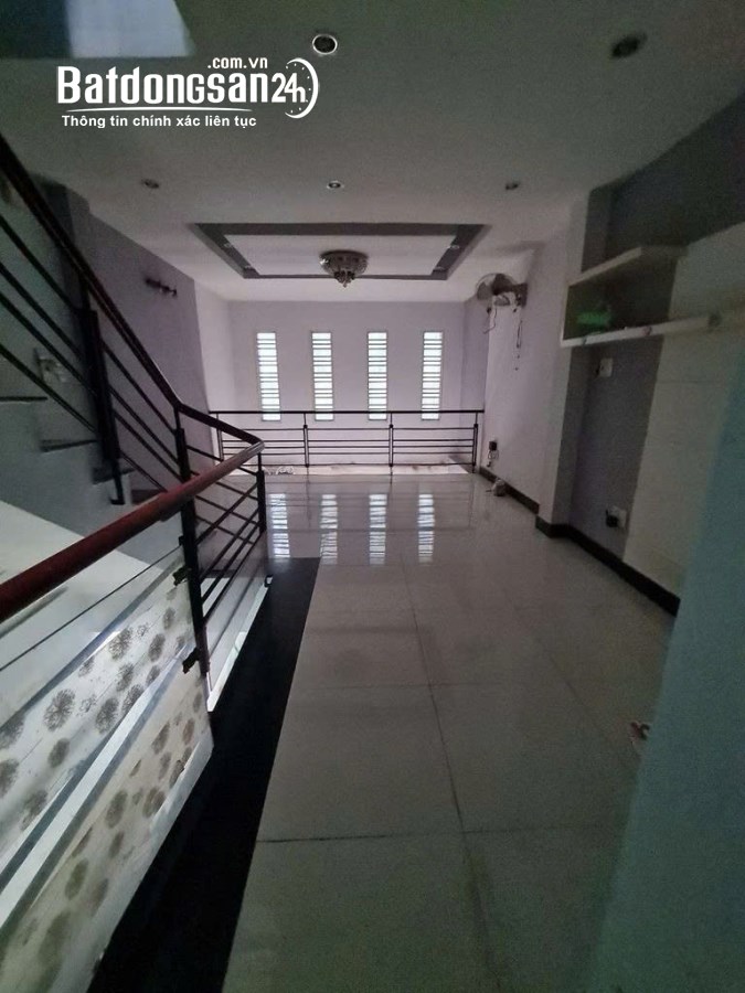 Cho thuê nhà Đường Lê Văn Sỹ, Phường Nhiêu Lộc (Quận 3 cũ), Hồ Chí Minh