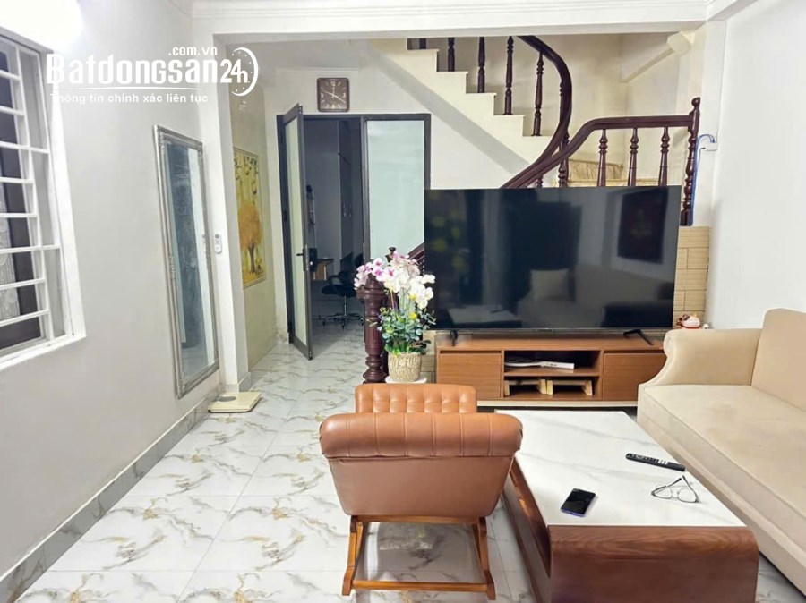 BÁN NHÀ -49M2-4 TẦNG –6 NGỦ -LÔ GÓC – NGUYỄN TRÃI – THANH XUÂN –CHÀO 9 TỶ.