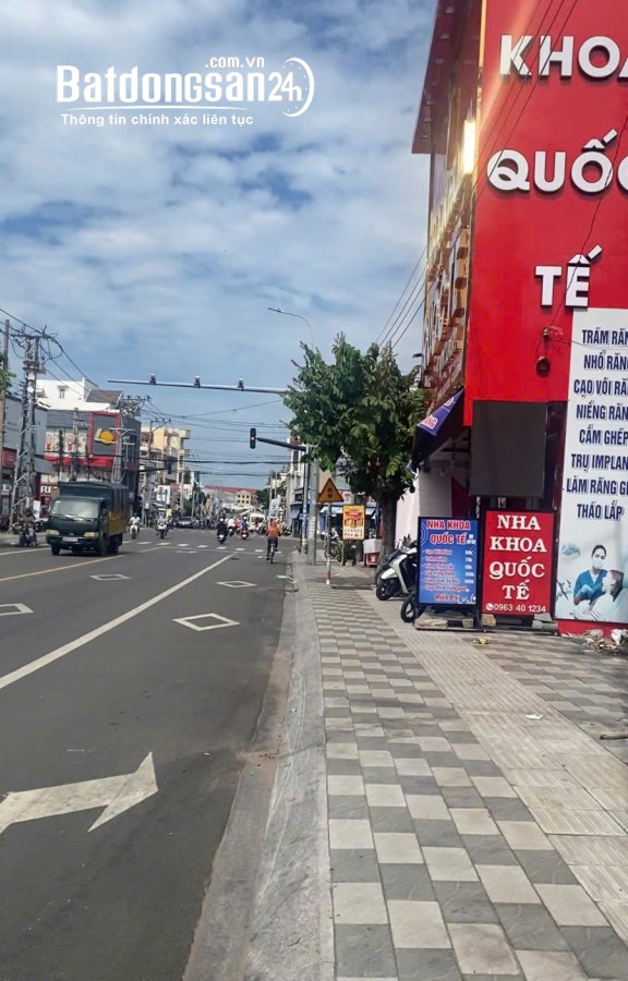 Bán gấp mặt tiền kinh doanh trung tâm Phan Thiết đang cho thuê 21tr