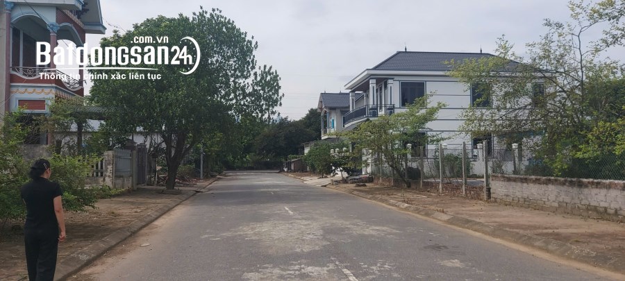 200M2 FULL ĐẤT Ở, TĐC XUÂN SƠN, CHỈ HƠN 4 TỶ, Phường Sơn Tây