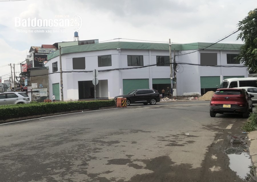 Cho thuê 2 mặt bằng góc, 1 lầu,  Đường Hà Huy Giáp (Quận 12 cũ), Hồ Chí Minh