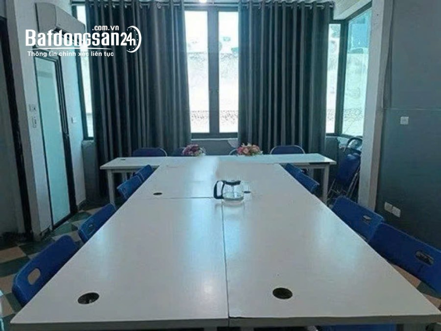 Cho thuê nhà riêng ngõ 167 Dương Quảng Hàm, Cầu Giấy 45m x 5T giá 14tr, Ô TÔ - KD
