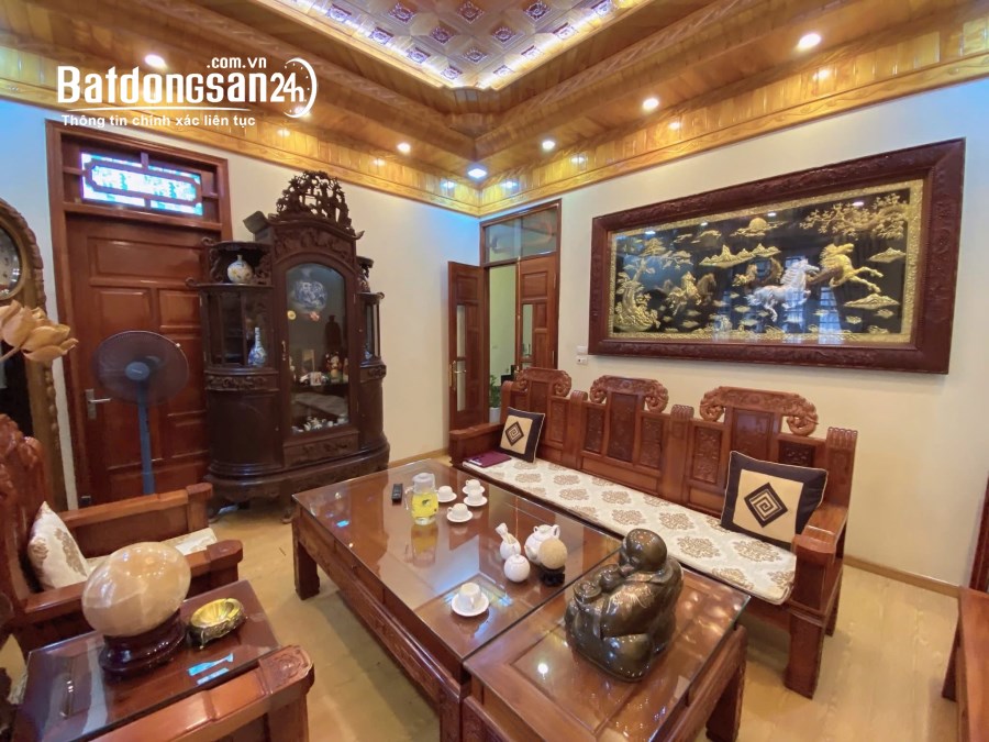 NHÀ PHÂN LÔ 2 MẶT NGÕ – OTO VÀO NHÀ – 76 M2 x 5 TẦNG – HOÀNG QUỐC VIỆT – CẦU GIẤY.