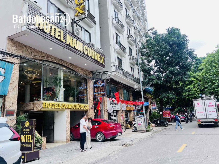 Bán nhà mặt tiền Đường Trần Quốc Vượng, Phường Cầu Giấy (Q Cầu Giấy cũ), TP Hà Nội
