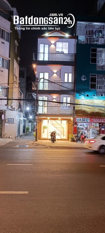 Nhà đẹp, mặt tiền ĐINH BỘ LĨNH-Bình THẠNH Dt: 25.8 m2 -  4 tầng. Ngang 4.6m * dài 6m