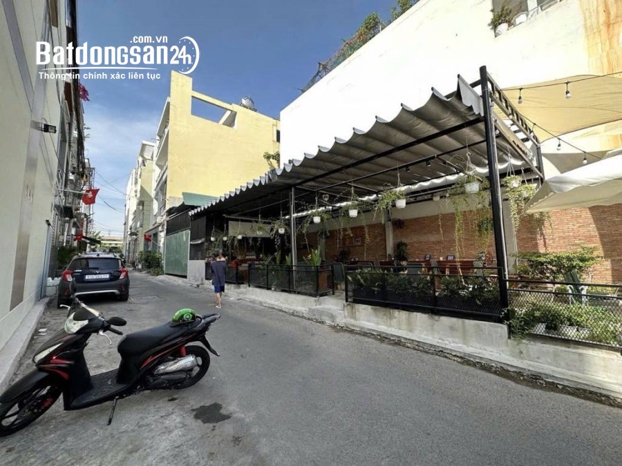Bán nhà mặt tiền Phường Phước Long (Quận 9 cũ), TP Hồ Chí Minh