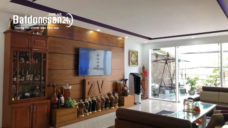 Bán nhà 4 tầng mặt tiền Đường Nguyễn Sơn, Phường Hải Châu Đà Nẵng