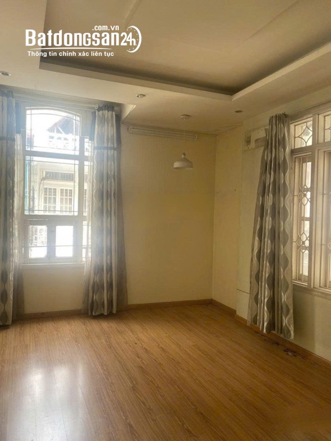 Cho thuê nhà làm CHDV ngõ 629 Giải Phóng, Hoàng Mai 55m x 4T, 6PN4VS giá 14 triệu