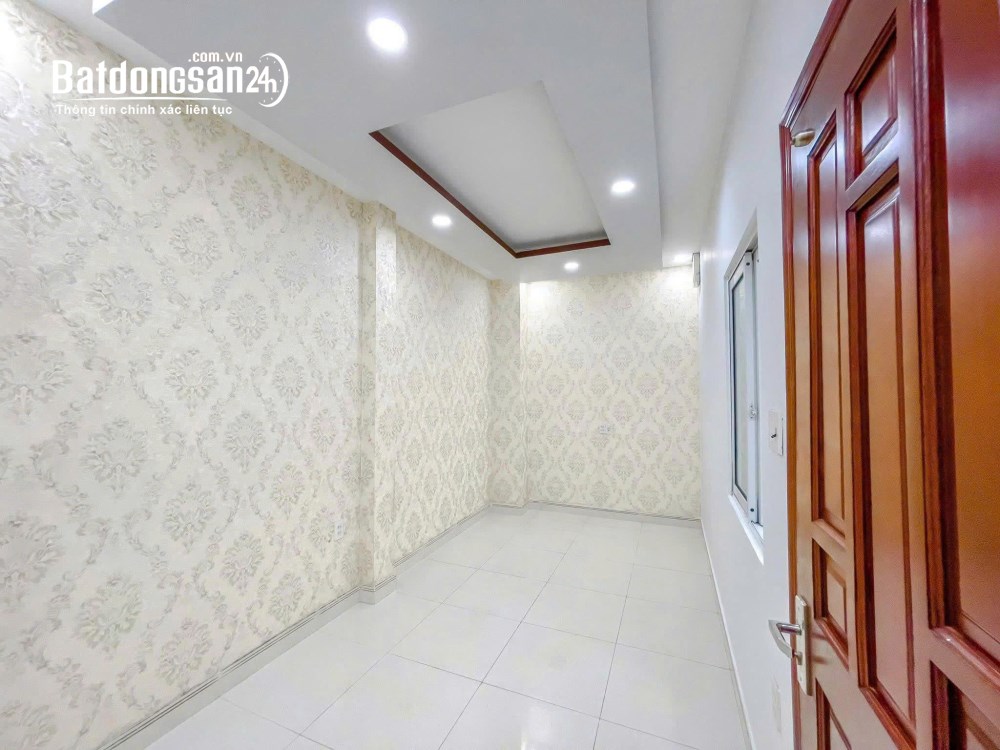 Bán nhà mặt tiền Đường Hà Huy Giáp, Phường Đông Hưng Thuận , Hồ Chí Minh