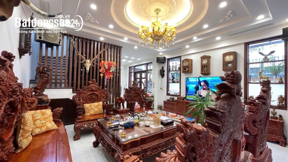 BÁN NHÀ LÔ GÓC 3 THOÁNG – NGÕ THÔNG KINH DOANH – MẶT TIỀN 5M  – DT 78 M2 – TRUNG KÍNH