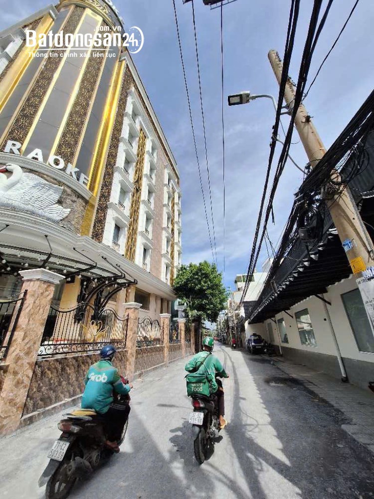 Bán nhà Đường Nguyễn Thị Thập, Phường Phú Thuận (Quận 7 cũ), Hồ Chí Minh