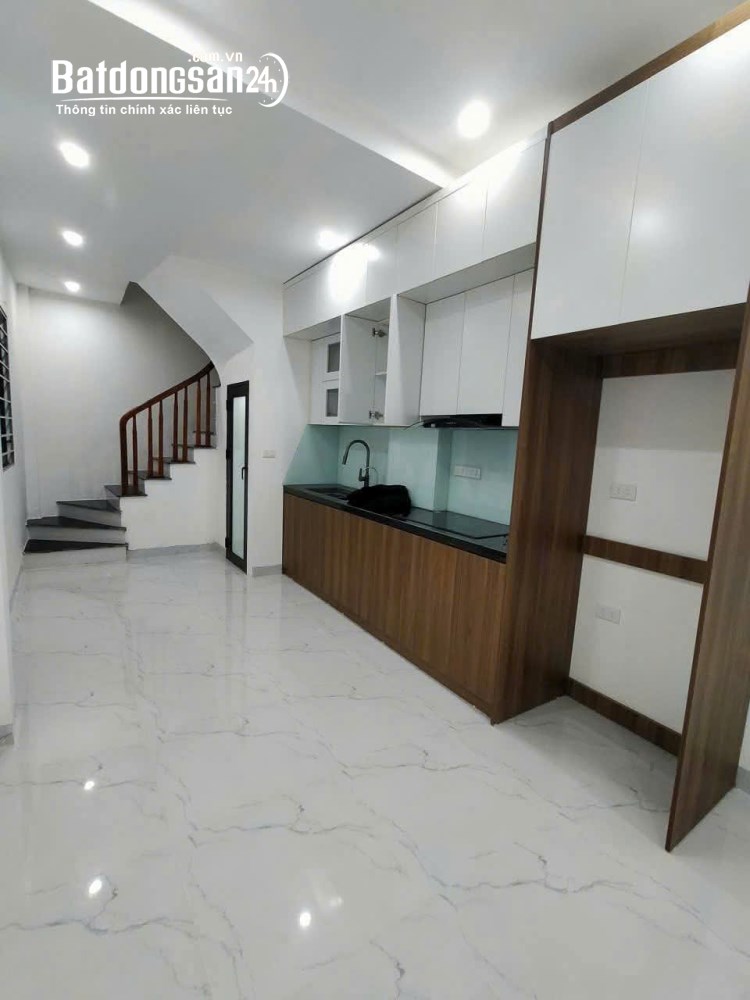 Lô Góc - Mặt Ngõ Thông- Nhà Mới Koong Đón Tết - Đường Bà Triệu Hà Đông 5 Tầng Hiện Đạ