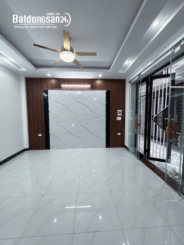 Bán nhà Đường Đặng Vũ Hỷ, Phường Việt Hưng (Q Long Biên cũ), Hà Nội