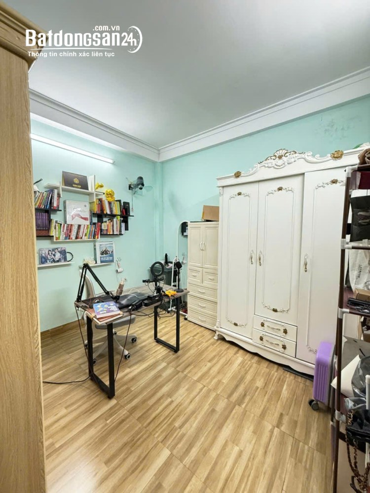 Bán Nhà Tân Triều 34m2- 6 Tầng – 6 phòng ngủ - Vừa ở vừa cho thuê -Gần ô tô 