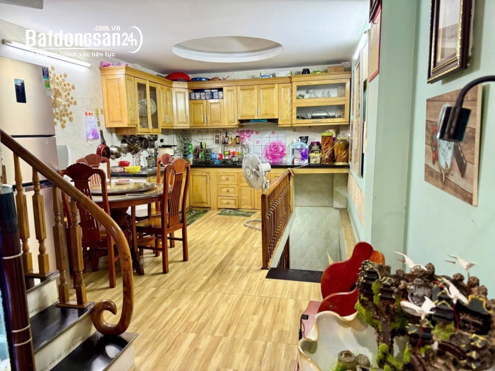 Bán Nhà Tân Triều 34m2- 6 Tầng – 6 phòng ngủ - Vừa ở vừa cho thuê -Gần ô tô 