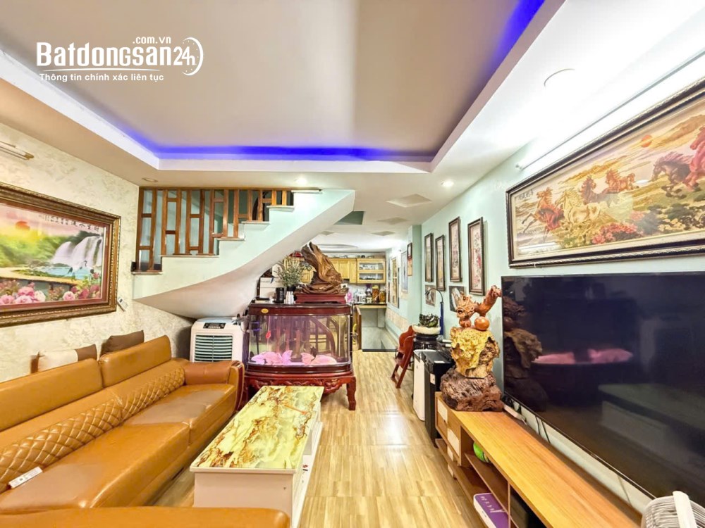 Bán Nhà Tân Triều 34m2- 6 Tầng – 6 phòng ngủ - Vừa ở vừa cho thuê -Gần ô tô 