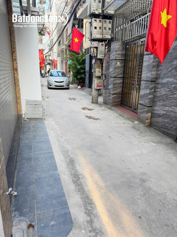 bán nhà lô góc Hoàng Như Tiếp, gần bệnh viện Tâm Anh, 7 tầng thang