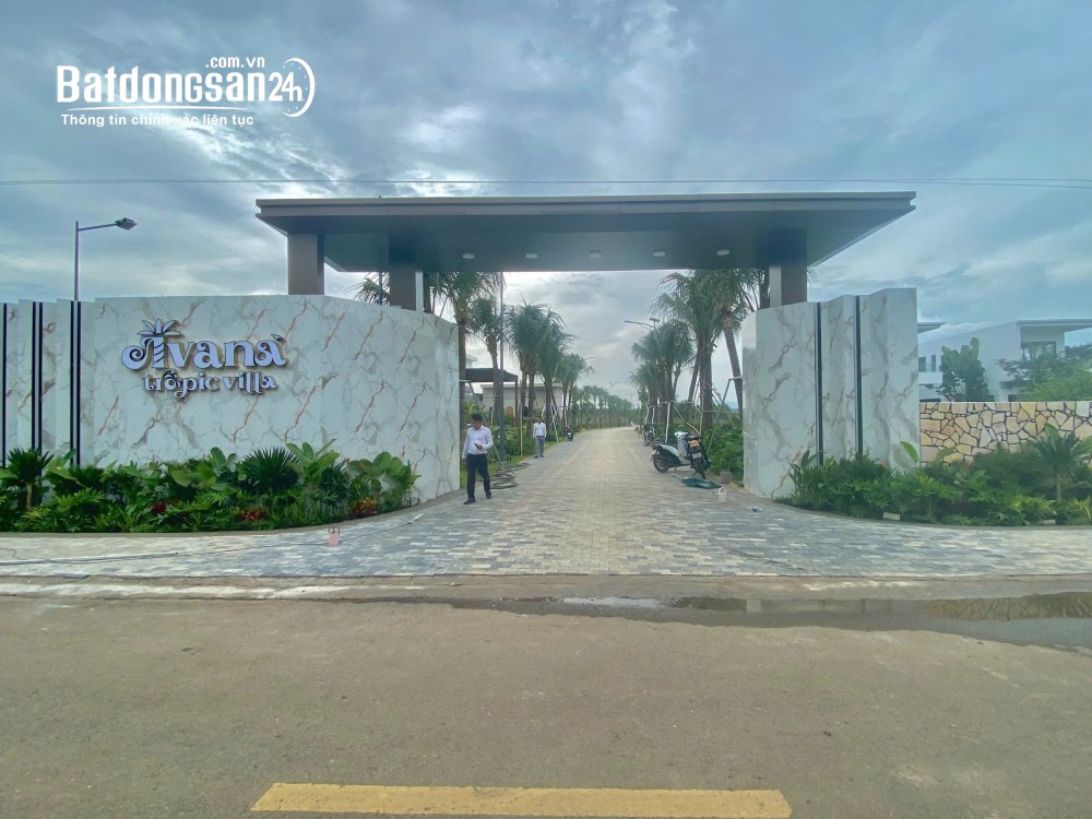 Bán Biệt thự-Villas Xã Đất Đỏ (Huyện Đất Đỏ cũ), Hồ Chí Minh