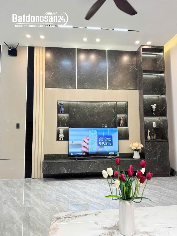 Bán nhà mới 2 tầng - full nội thất mặt tiền Đường Nguyễn Lai, Cẩm Lệ Đà Nẵng
