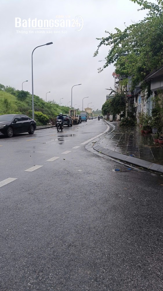 Bán nhà mặt tiền Phường Phúc Lợi, Hà Nội