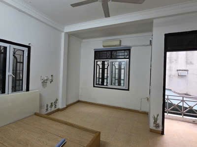 Cho thuê nhà làm CHDV Hồng Mai, Bạch Mai, Hai Bà Trưng 46m x 6T, 8PN giá 21 triệu 