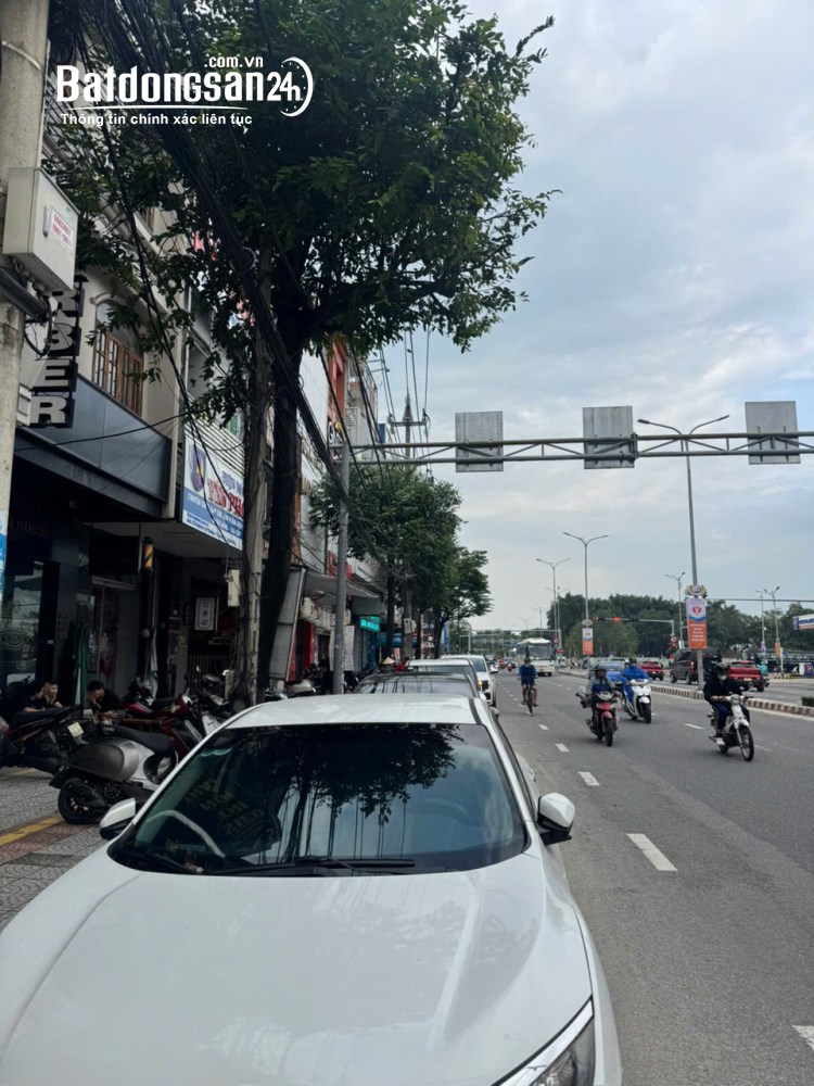22 TỶ 3t N Tri Phương 135.1M² TỔNG SÀN 397.5M² SÁT SÂN BAY H.Tây