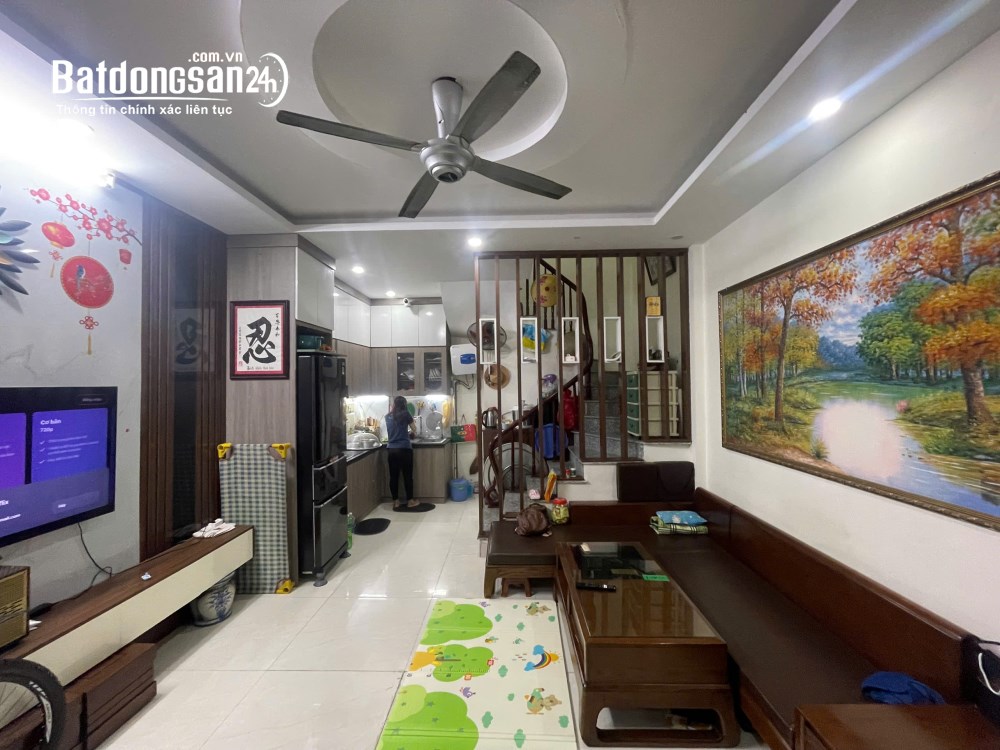 HÀNG HIẾM ĐÔNG NGẠC - NGÕ Ô TÔ - HỒ ĐIỀU HÒA - DT: 33M2, 5 TẦNG, MT 4.5M - 7.4 TỶ 