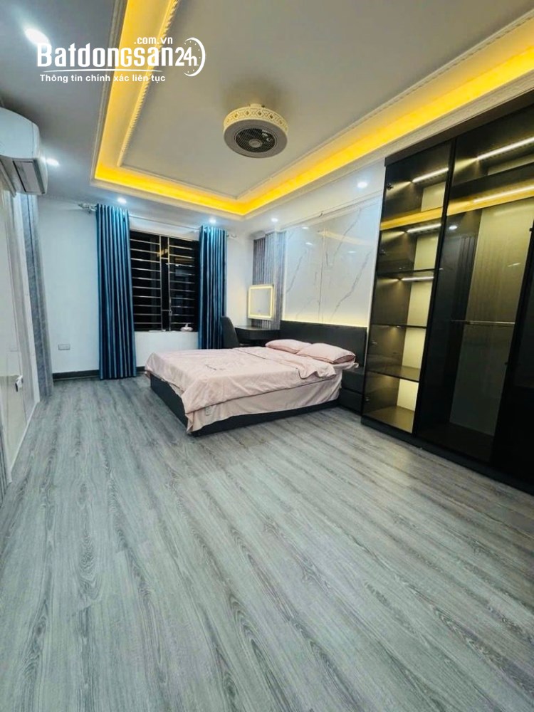 Bán nhà Dương Văn Bé–Lô Góc-5 tầng Full-Kinh Doanh-Nhà Vượng Khí-30m2-6.1 tỷ