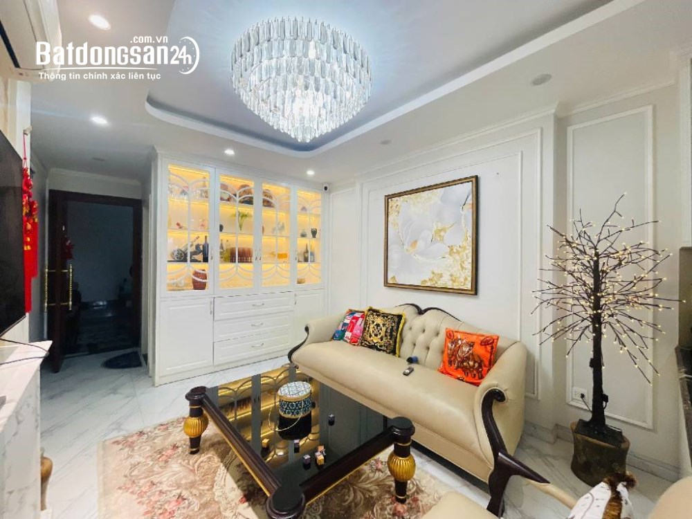 Bán nhanh nhà Chùa Quỳnh-4 tầng Full-40m2-Hiếm-Gần Phố-Nhà Cực Lộc-5.35 ty