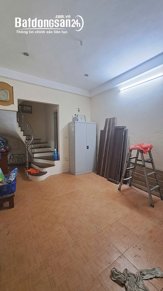 Cho thuê nhà riêng Ngõ 254 Lê Thanh Nghị – Bạch Mai – Hai Bà Trưng 25m x 5T giá 10tr