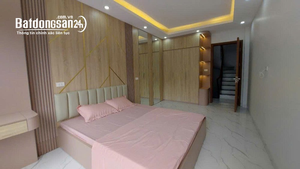 NHÀ PHÂN LÔ CẦU DIỄN - Ô TÔ ĐỖ CỬA - ĐỦ ĐỒ - DT: 30M2, 5 TẦNG, MT 3,6M - 6.8 TỶ