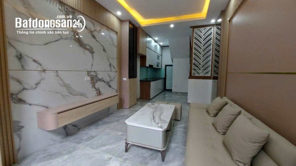 NHÀ PHÂN LÔ CẦU DIỄN - Ô TÔ ĐỖ CỬA - ĐỦ ĐỒ - DT: 30M2, 5 TẦNG, MT 3,6M - 6.8 TỶ