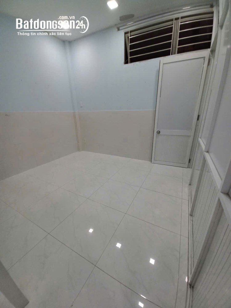 Bán nhà Đường Trịnh Đình Trọng, Phường Hòa Bình (Quận 11 cũ), Hồ Chí Minh