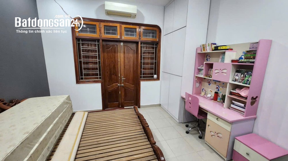 Cho thuê nhà riêng ngõ 381 Nguyễn Khang, Cầu Giấy 40m x 4T - 3PN giá 13 triệu