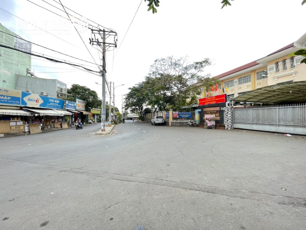 *🔥 BÁN ĐẤT TẶNG DÃY TRỌ 14P + 1 KÍ ỐT THU NHẬP 15Tr. 250M2.GIÁ 7 TỶ.*