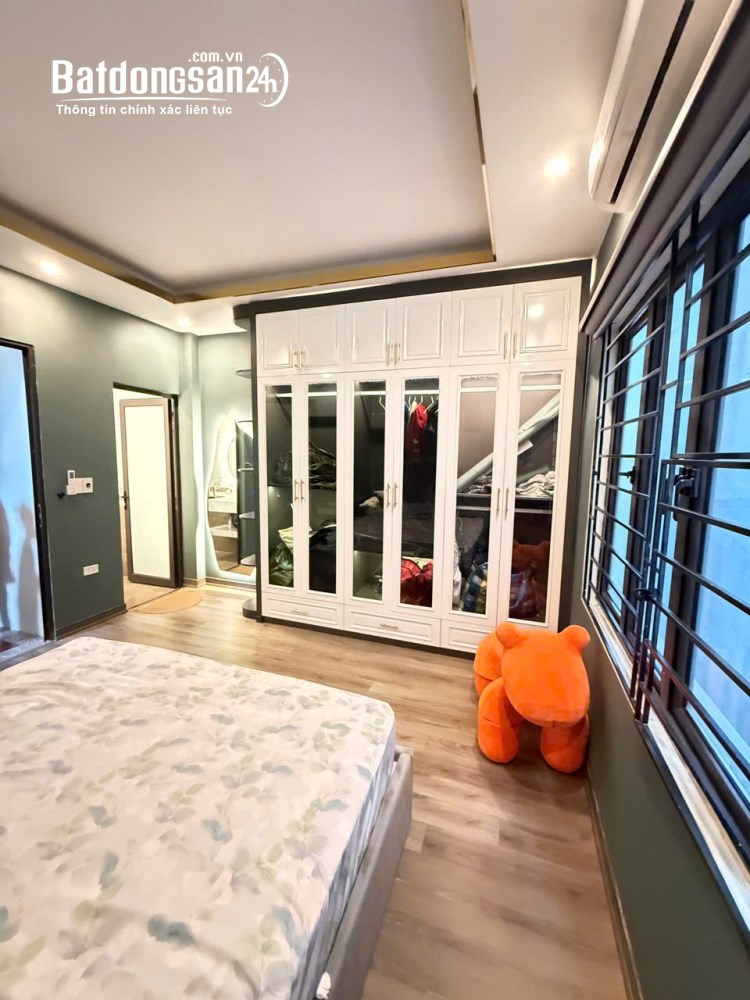 Bán nhà Lĩnh Nam – Hoàng Mai – Hà Nội – 32m2 – Mặt tiền 5m – 5 tầng – 3 ngủ - chào 6,