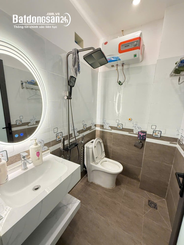Bán nhà Lĩnh Nam – Hoàng Mai – Hà Nội – 32m2 – Mặt tiền 5m – 5 tầng – 3 ngủ - chào 6,