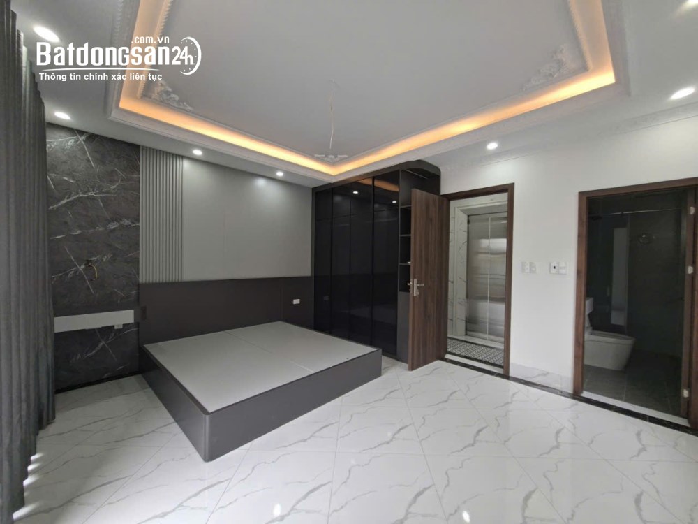 Bán nhà- Khuyến Lương- Hoàng Mai- 36m2- Lô góc - mặt tiền 4.8 m, 7 tầng thang máy – c