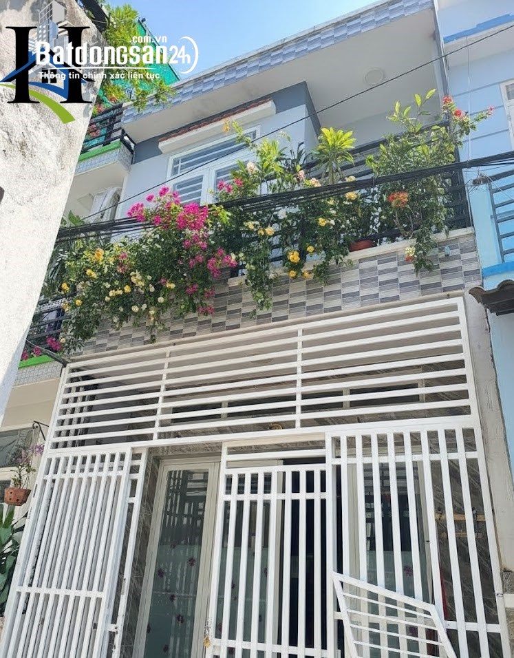 Q.8 / 40 m² x 2 TẦNG / 3.x TỶ / Hẻm 3m / Đ. PHẠM THẾ HIỂN /Đang cho thuê