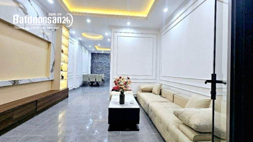 Bán nhà Xuân La 40m – 6 tầng thang máy – ô tô đỗ cửa – kinh doanh mạnh – 9.9 tỷ 