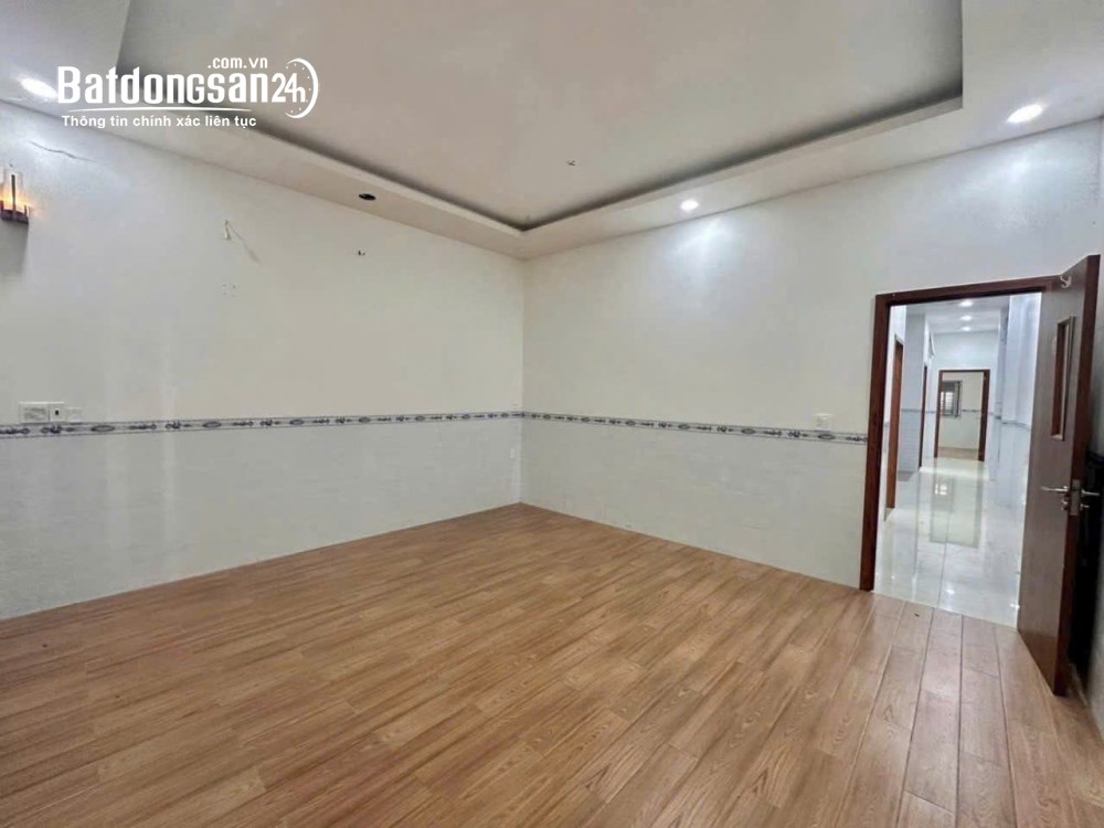 Cho thuê nhà mặt tiền trần bạch đằng đối diện đại học y dược cần thơ