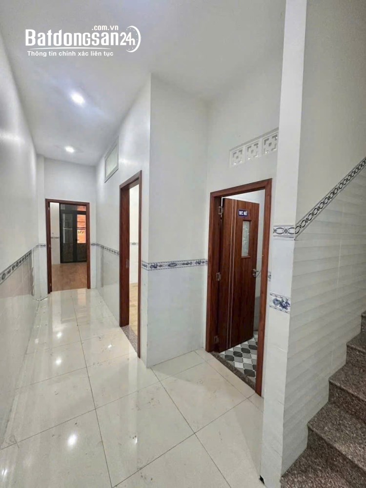 Cho thuê nhà mặt tiền trần bạch đằng đối diện đại học y dược cần thơ