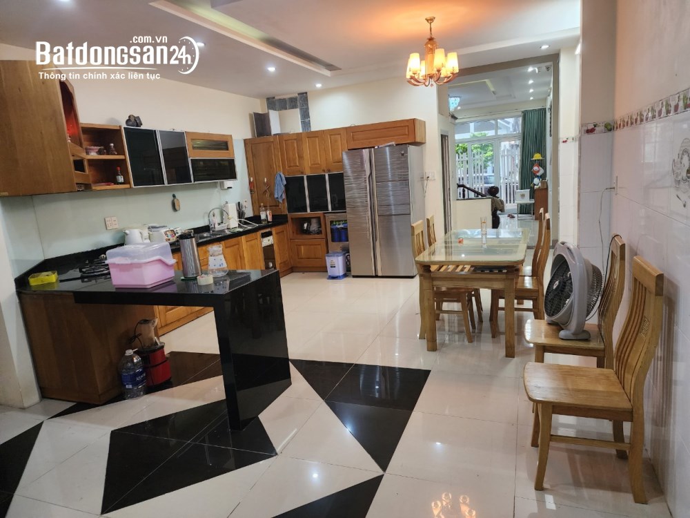 Thuê 16Tr/th. Nhà 2 tấm, đường Lương Nhữ Học, 4P ngũ,Nhìn Qua Chợ Nguyễn Tri Phương, 